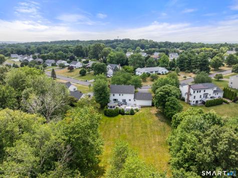 80 Heatherwood Drive South Windsor CT 06074