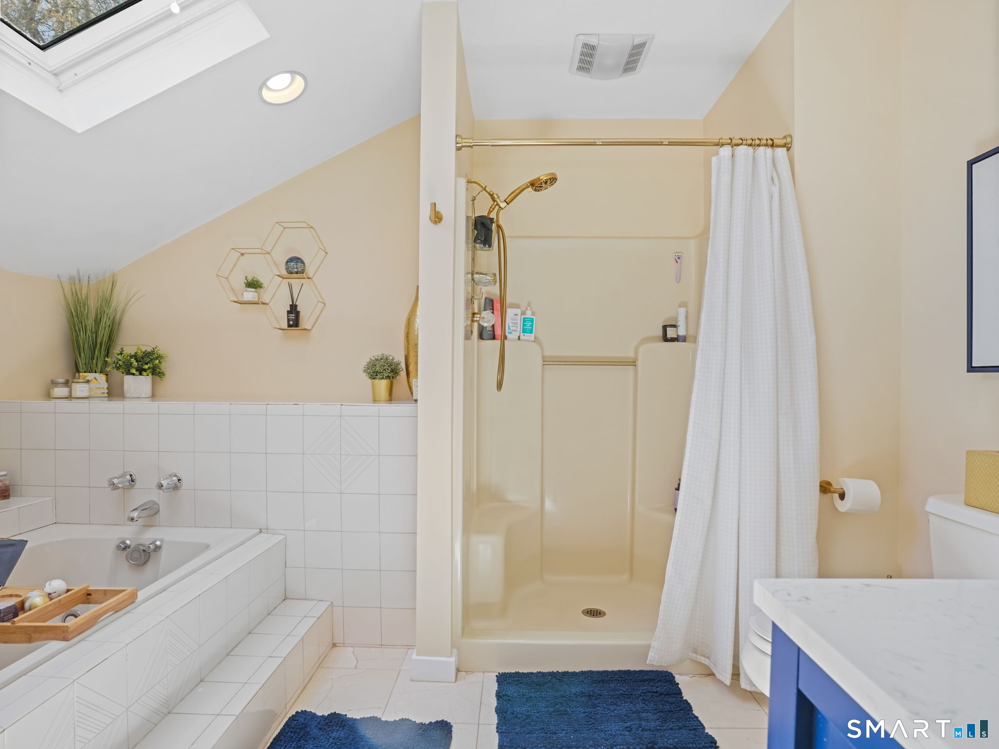 4490 Madison Avenue Trumbull CT 06611