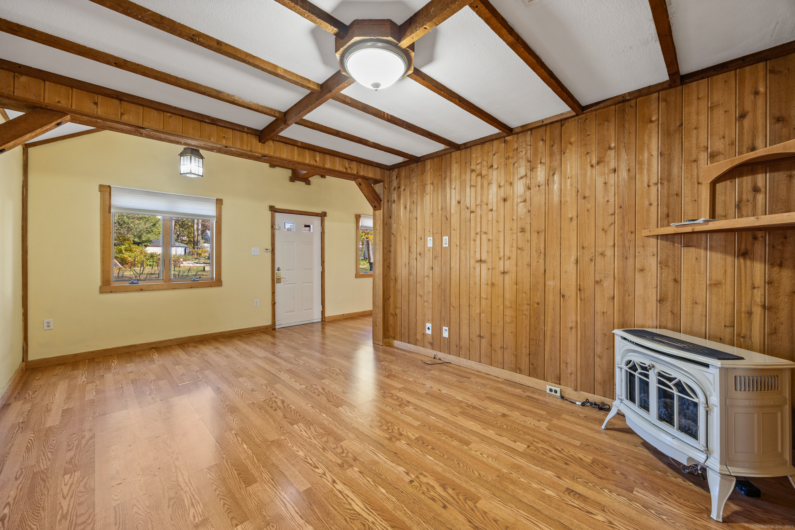 35 Maple Avenue Wolcott CT 06716