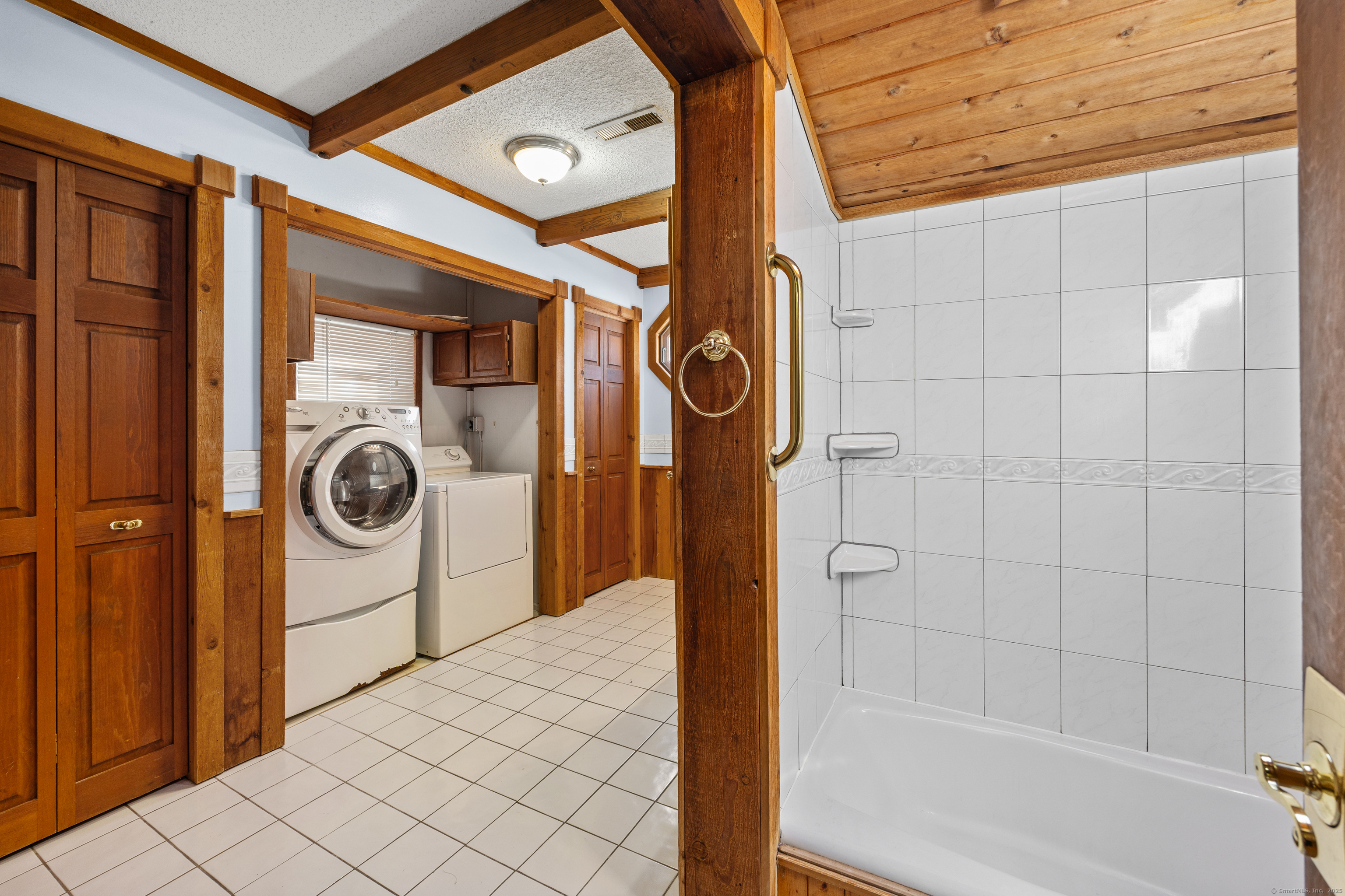 35 Maple Avenue Wolcott CT 06716