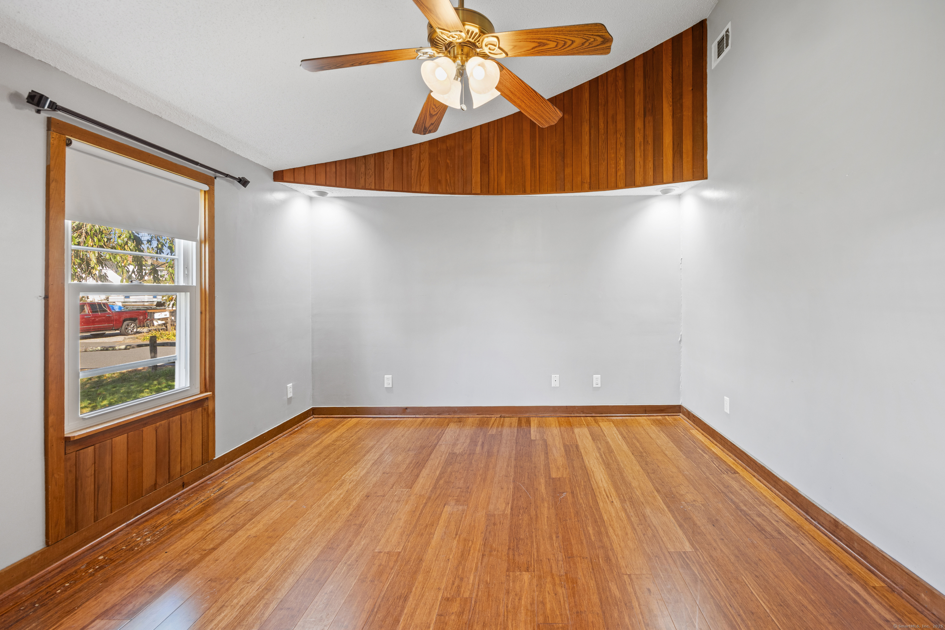 35 Maple Avenue Wolcott CT 06716
