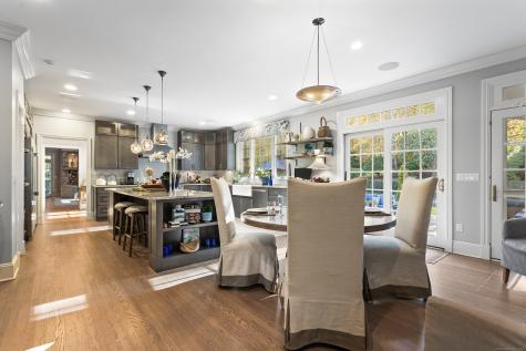 6 Winthrop Hills Weston CT 06883