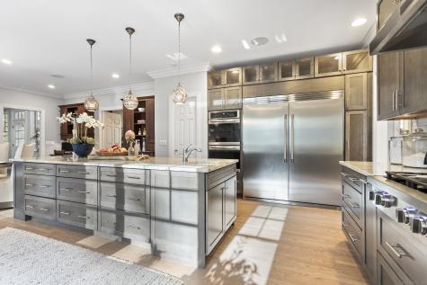 6 Winthrop Hills Weston CT 06883