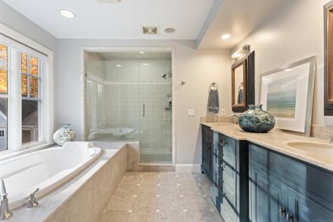 6 Winthrop Hills Weston CT 06883