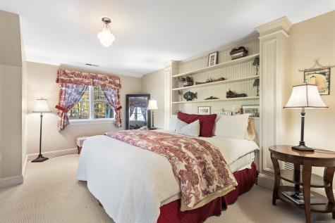 6 Winthrop Hills Weston CT 06883