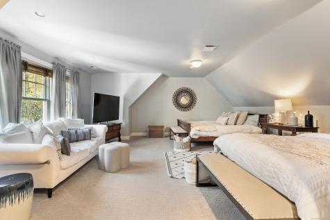 6 Winthrop Hills Weston CT 06883
