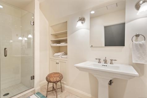 6 Winthrop Hills Weston CT 06883