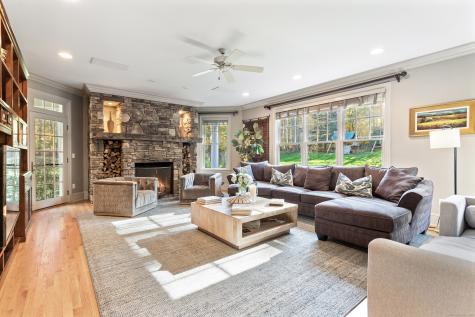6 Winthrop Hills Weston CT 06883