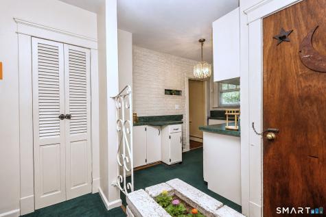31 Boylston Street West Haven CT 06516