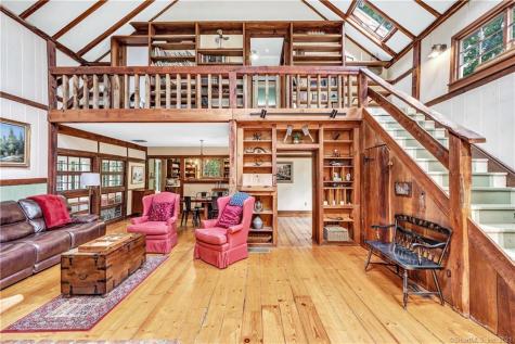 339 Still Hill Road Hamden CT 06518
