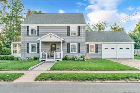 102 Rochford Avenue Hamden CT 06514