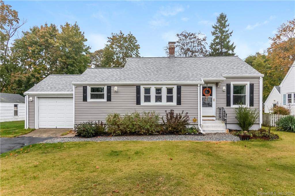 3 Maple Terrace Waterford CT 06385