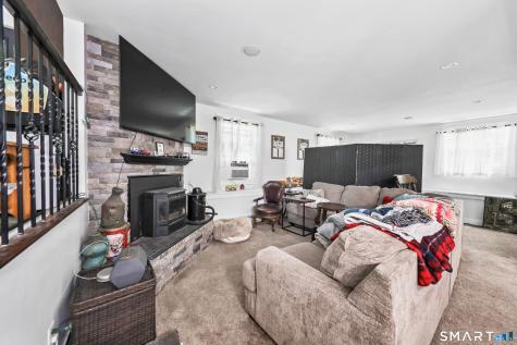78 North Street Plymouth CT 06782