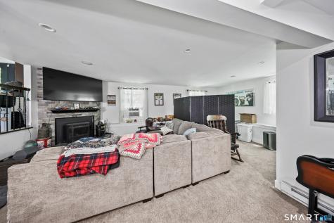78 North Street Plymouth CT 06782