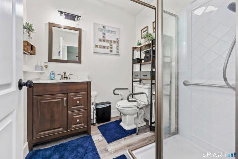 78 North Street Plymouth CT 06782