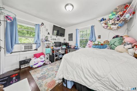 78 North Street Plymouth CT 06782