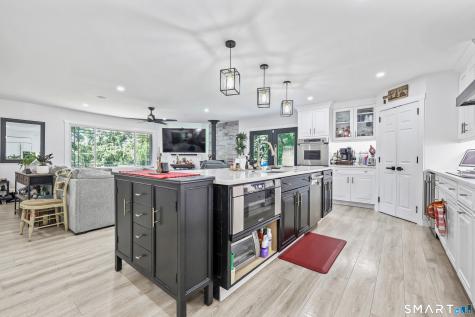 78 North Street Plymouth CT 06782