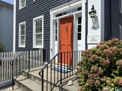 36 Broad Street Stonington CT 06378