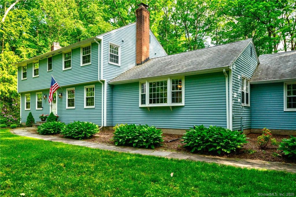 9 Weatherly Road Simsbury CT 06070