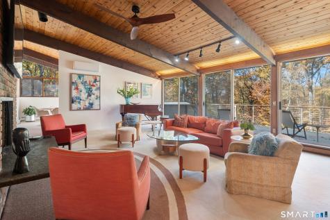 114 Pequot Lane New Canaan CT 06840
