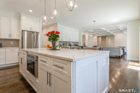 4 Darcangelo Drive Brookfield CT 06804