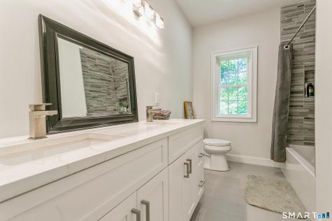 4 Darcangelo Drive Brookfield CT 06804