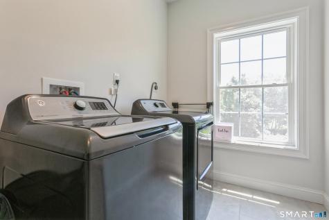 4 Darcangelo Drive Brookfield CT 06804