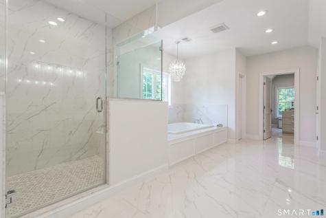 4 Darcangelo Drive Brookfield CT 06804
