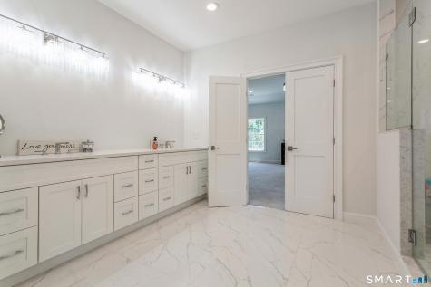 4 Darcangelo Drive Brookfield CT 06804