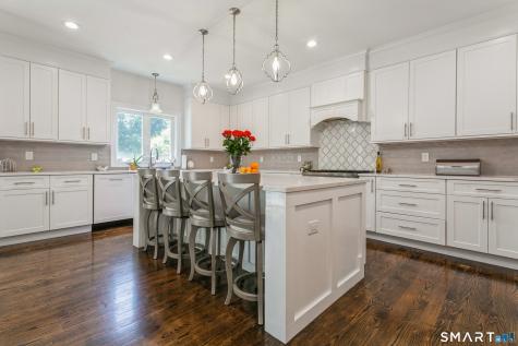 4 Darcangelo Drive Brookfield CT 06804