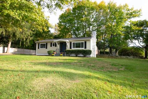 3 Pattagansett Court East Lyme CT 06333