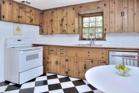 33 Burnham Hill Westport CT 06880