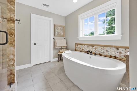 110 Joseph Lane South Windsor CT 06074