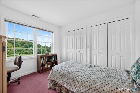 13 High Field Lane Chester CT 06412