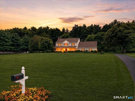 13 High Field Lane Chester CT 06412