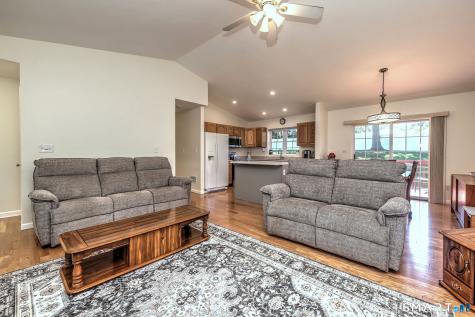 20 Down Draft Circle West Haven CT 06516