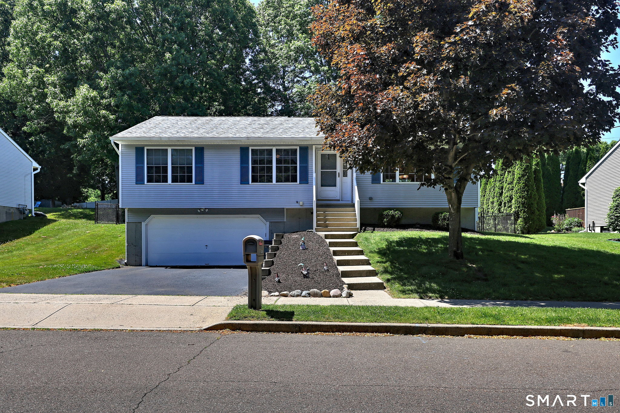 20 Down Draft Circle West Haven CT 06516