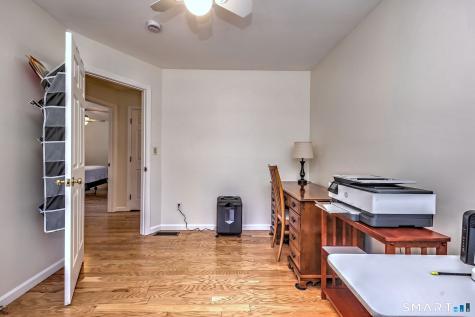 20 Down Draft Circle West Haven CT 06516