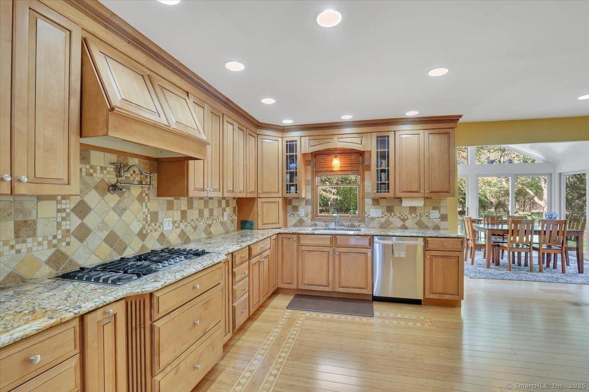 180 Batterson Park Road Farmington CT 06032