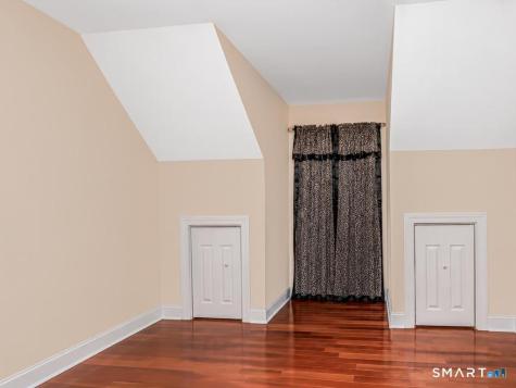 957 Roxbury Road Southbury CT 06488