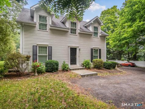 957 Roxbury Road Southbury CT 06488
