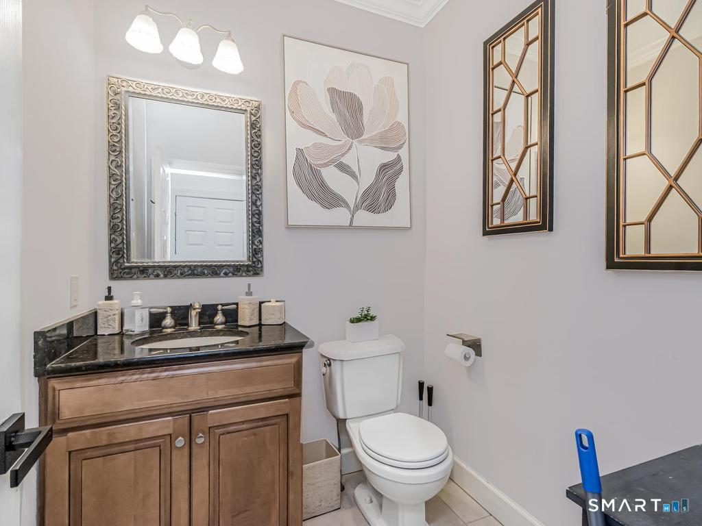 957 Roxbury Road Southbury CT 06488