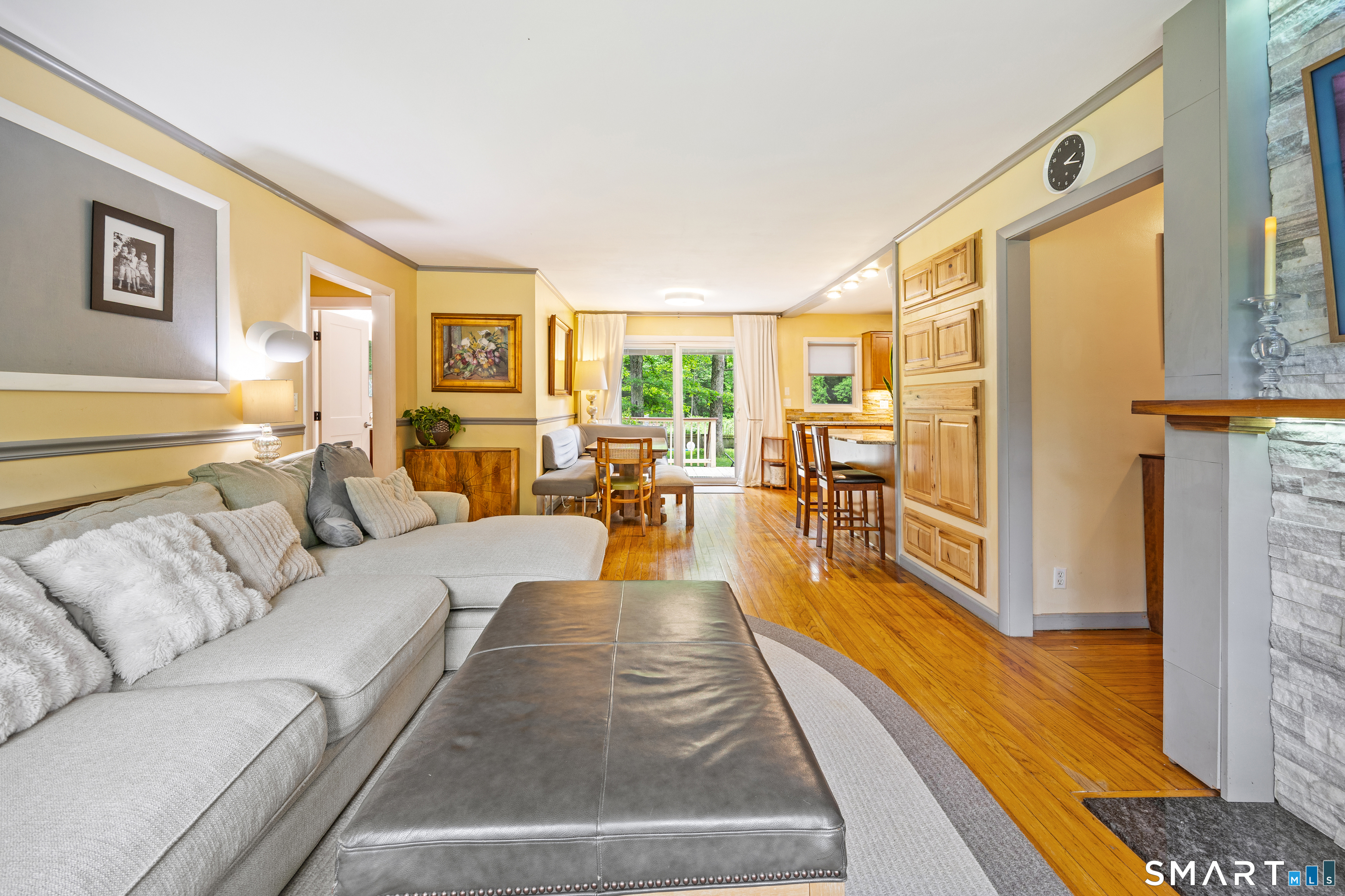 1067 Litchfield Turnpike New Hartford CT 06057