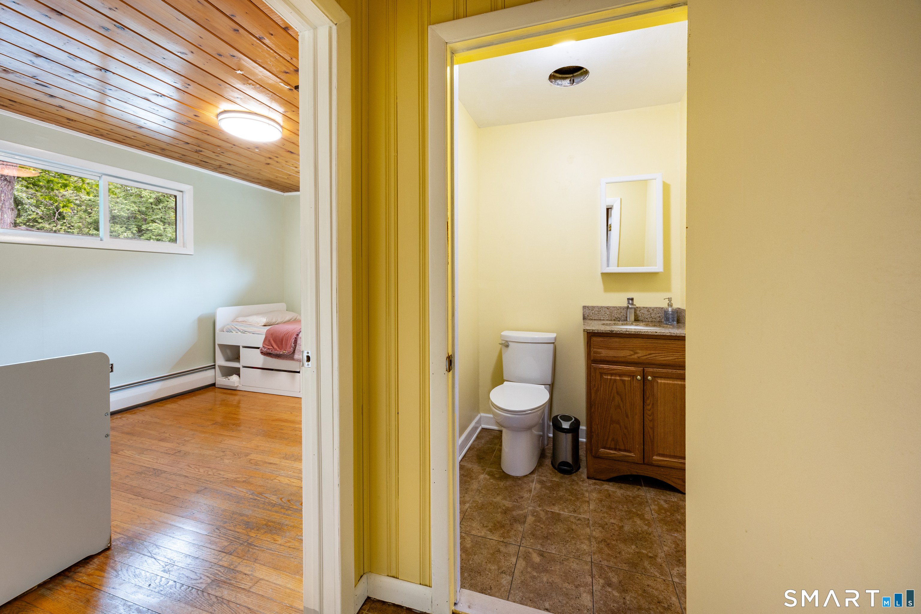 1067 Litchfield Turnpike New Hartford CT 06057