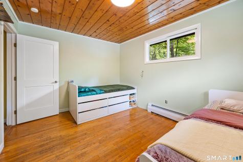 1067 Litchfield Turnpike New Hartford CT 06057