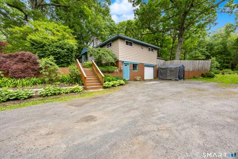 1067 Litchfield Turnpike New Hartford CT 06057
