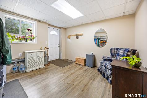 1067 Litchfield Turnpike New Hartford CT 06057