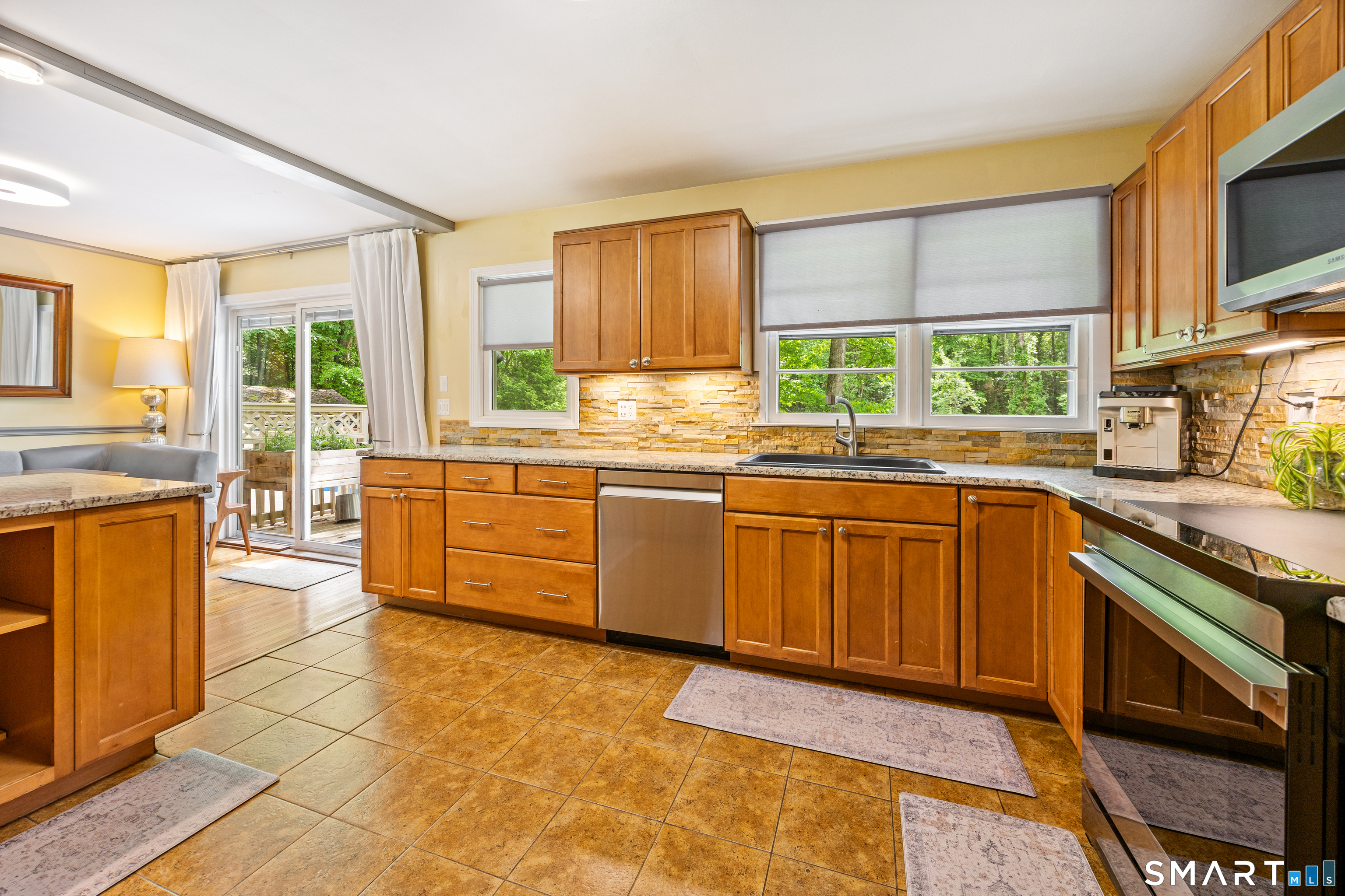 1067 Litchfield Turnpike New Hartford CT 06057