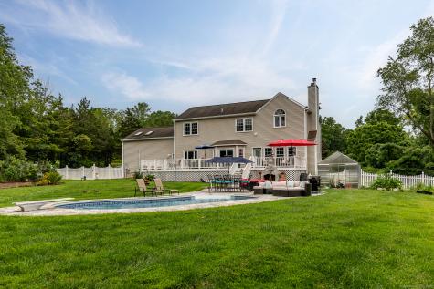12 Cedar Vale Drive New Milford CT 06776