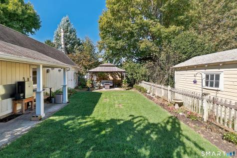 14 Dante Place Hamden CT 06514